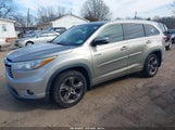 Toyota Highlander Hybrid Limited 5TDDCRFH4FS009011 fotografie