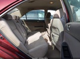 Toyota Camry Le 4T1BE32KX6U149331 снимка