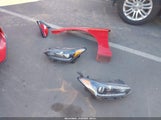 Hyundai Veloster 2.0 KMHTG6AF8KU009812 снимка