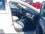 Toyota Corolla Le 2T1BURHE9EC100287 снимка
