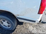 GMC Sierra C1500 2GTEC19R6T1519146 снимка