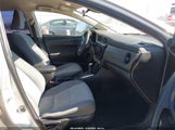 Toyota Corolla L 5YFBURHE9HP653820 снимка