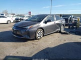 Toyota Prius Four JTDKARFU2J3552958 снимка