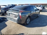 Toyota Prius Four JTDKARFU2J3552958 снимка