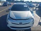 Toyota Prius Four JTDKARFU4J3061372 снимка
