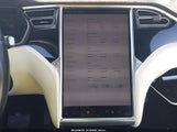 Tesla Model X 100D/75D/90D 5YJXCDE25HF035573 снимка