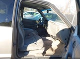 Chevrolet S-10 Ls 1GCCS19X3X8130976 снимка