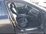 BMW 750I xDrive WBAKC6C56CC395912 снимка
