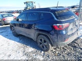 Jeep Compass Latitude 4X4 3C4NJDBBXJT107585 снимка