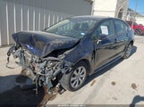Toyota Corolla Le JTDEPRAE7LJ062154 снимка