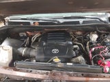 Toyota Tundra Sr5 5.7L V8 5TFUY5F11GX529448 fotografie