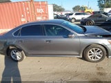 Volkswagen Passat 1.8T S 1VWAT7A32HC079966 снимка