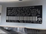Toyota Corolla Le 5YFBURHE9JP742521 снимка
