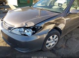 Toyota Camry Le 4T1BE32K42U551565 снимка