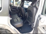 Jeep Wrangler Unlimited Sahara 4X4 1C4HJXEG1JW149109 снимка
