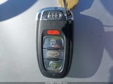 Audi A5 2.0T Premium WAULFAFR0DA059053 снимка