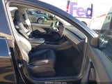 Tesla Model Y Long Range Dual Motor All-Wheel Drive 5YJYGDEEXMF084913 photo