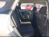 Toyota Matrix Standard 2T1KR32E14C279690 fotografie