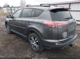 Toyota Rav4 Le JTMBFREVXHJ104887 снимка