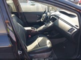 Toyota Prius Two JTDKN3DU8D1676303 fotografie