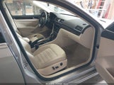 Volkswagen Passat 2.0L Tdi Sel Premium 1VWCN7A39EC051161 fotografie