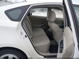 Toyota Prius Two JTDKN3DU5B5370360 снимка