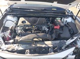 Toyota Camry Le JTNB11HK0J3002540 снимка