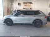 Volkswagen Tiguan 2.0T Se R-Line Black 3VVCB7AXXNM011573 fotografie