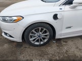 Ford Fusion Energi Titanium 3FA6P0SU4DR242226 снимка
