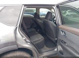 Nissan Rogue Sv Fwd 5N1BT3BAXPC692909 fotografie