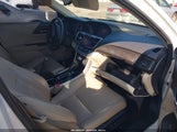 Honda Accord Touring 1HGCR3F95FA018220 снимка