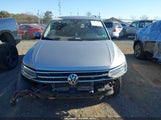 Volkswagen Tiguan 2.0T Se 3VV3B7AXXNM063267 fotografie