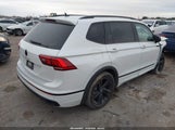 Volkswagen Tiguan 2.0T Se R-Line Black 3VVCB7AX7PM072916 photo
