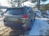 Subaru Forester Premium JF2SKACC5RH461676 снимка