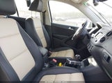 Volkswagen Tiguan S WVGAV7AXXGW032306 снимка