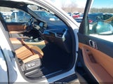 BMW X5 xDrive40I 5UXCR6C02M9H58488 fotografie