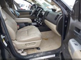 Toyota Sequoia Sr5 5.7L V8 5TDZY64A18S004766 снимка