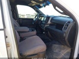 Ram  Tradesman 4X4 8' Box 3C7WR5HJ2NG272971 снимка