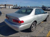 Toyota Camry Le JT2BG22K210604481 снимка