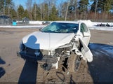 Toyota Corolla Le 2T1BURHE7GC586942 снимка