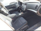 Nissan Altima 2.5/2.5 S/2.5 Sl/2.5 Sr/2.5 Sv 1N4AL3AP5GN307188 fotografie