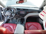 Toyota Camry Le 4T1B11HK2KU185046 photo