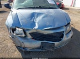 Chrysler Voyager Lx 1C8GJ45343B172254 снимка