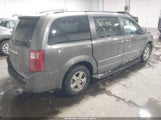 Dodge Grand Caravan Sxt 2D4RN5D1XAR402899 fotografie