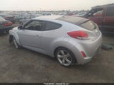Hyundai Veloster Base W/Black KMHTC6AD4DU157775 снимка