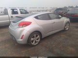 Hyundai Veloster Base W/Black KMHTC6AD4DU157775 снимка