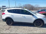 Toyota Rav4 Le JTMBFREV3DD018975 снимка