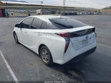 Toyota Prius Four JTDKARFU9G3008420 снимка