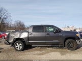 Toyota Tundra Sr5 5.7L V8 5TFDW5F15HX591846 photo
