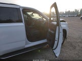 GMC Yukon Sle 1GKS2AKC5HR303822 снимка